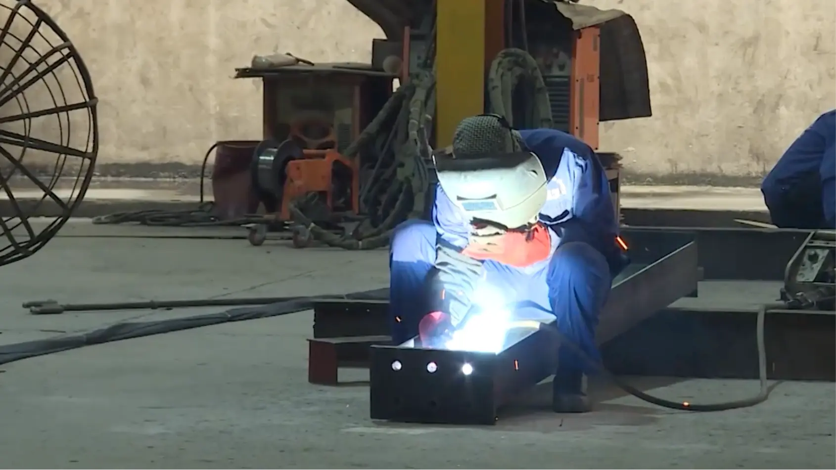 An toàn lao động đối với các làng nghề trên địa bàn Thành phố | Phóng sự | 22/11/2025